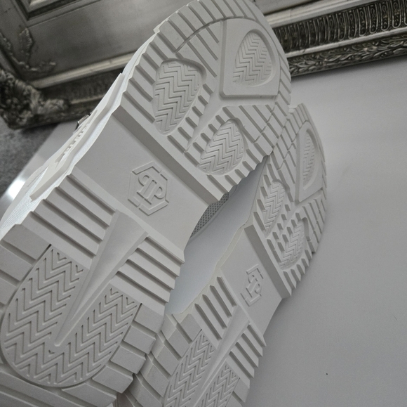 PHILIPP PLEIN Predator Low Top Sneakers. White. Size US 11.5. New.Get ready to - Picture 6 of 10
